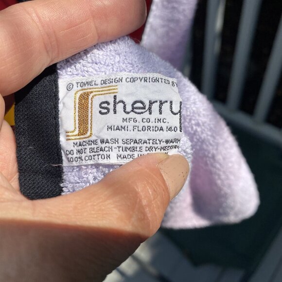 Vintage Sherry of Miami Beach Towel Mickey Mouse Disney Black Red Lake George NY - Picture 5 of 7